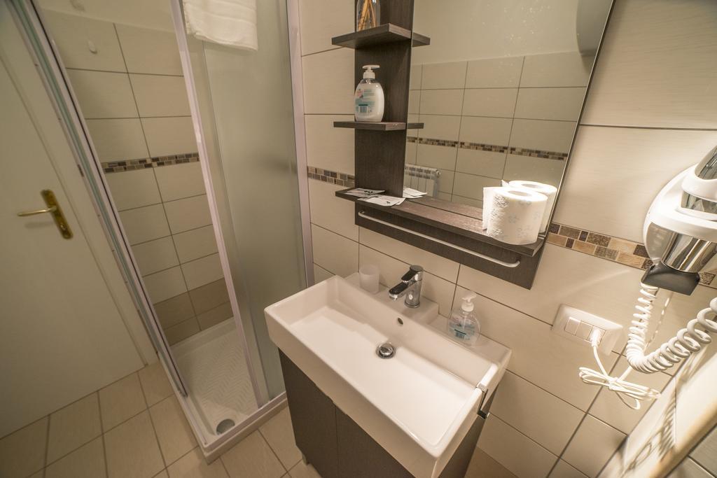 B&B Porta Livorno Civitavecchia Habitación foto