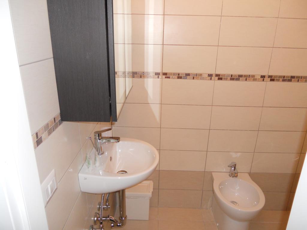 B&B Porta Livorno Civitavecchia Habitación foto